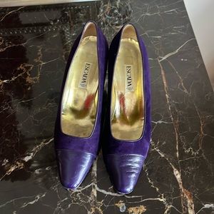 Escada of Italy Purple Suede with leather tip toe, 3” heel size 9 B, used
